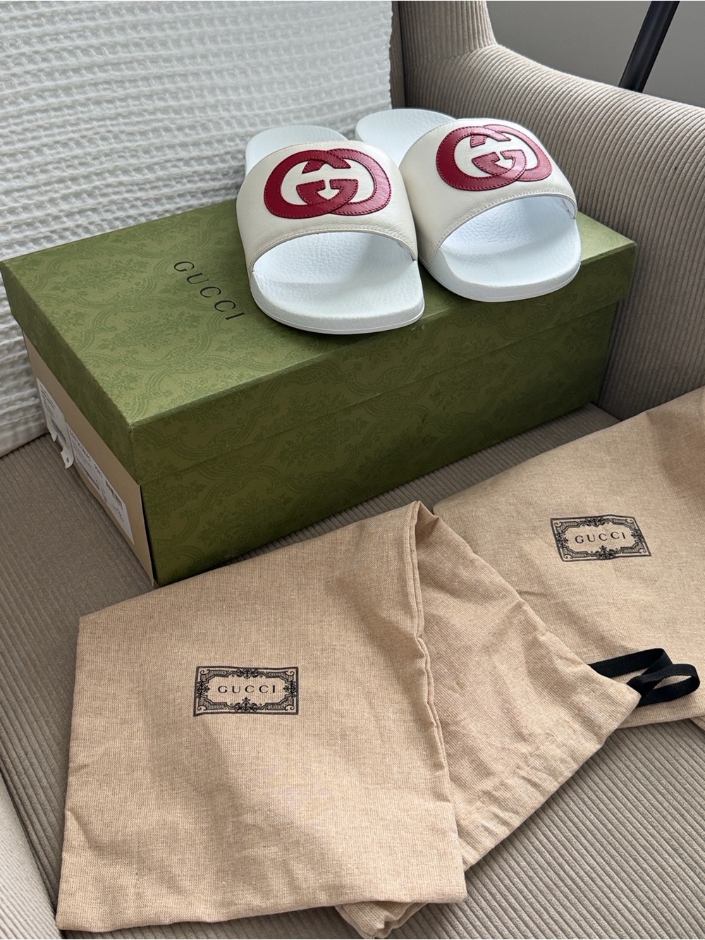 Gucci White Slides with Red Logo Men's Slip-On Slides Size 7